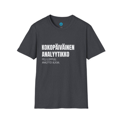 KOKOPÄIVÄINEN ANALYYTIKKO – Unisex T-paita